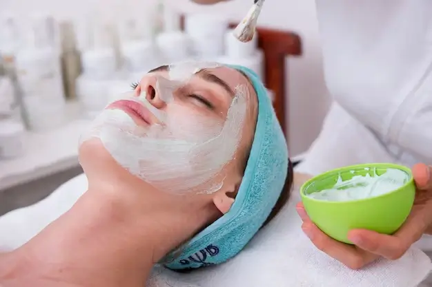 Hydrating Facial at The Icon Studio