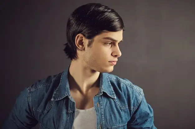 Textured Crop hairstyle at The Icon Studio